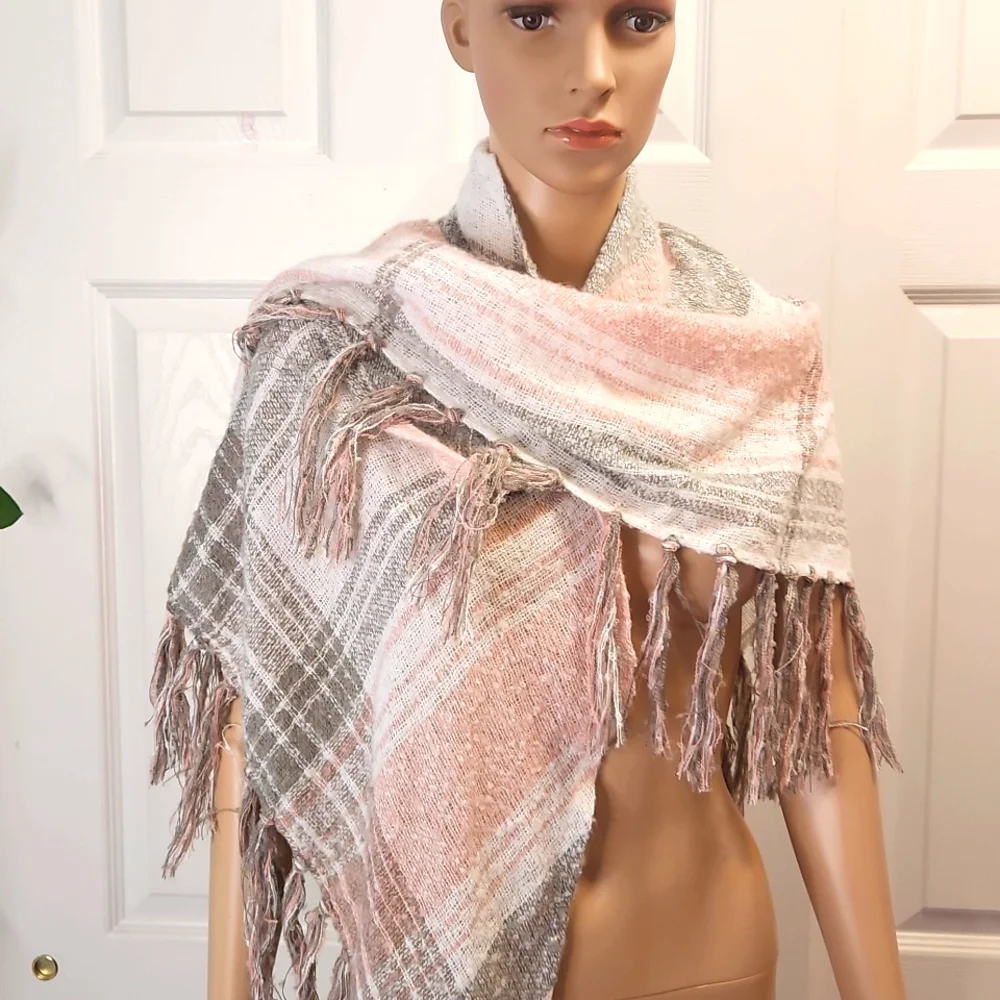 Altar'd State Pink and Gray Shawl with Fringe